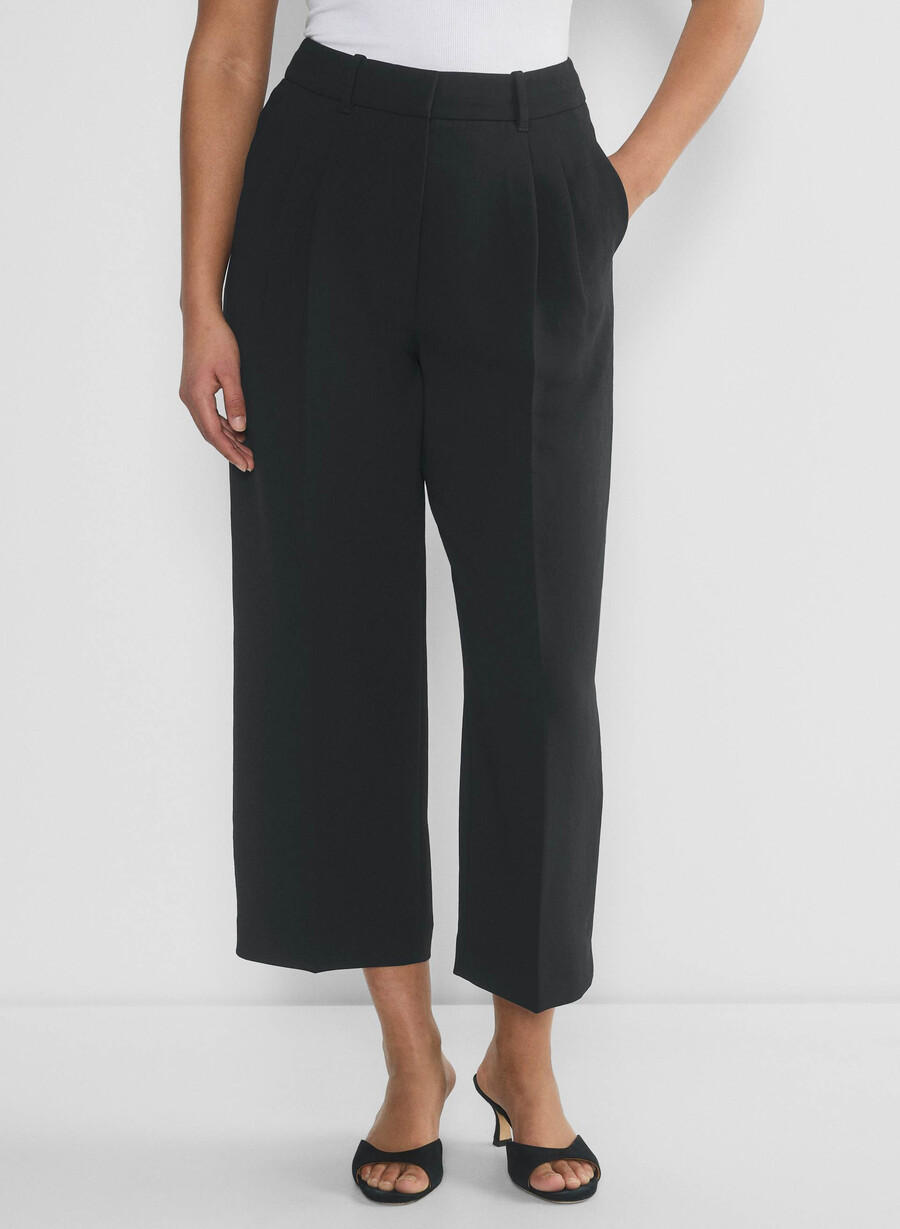 the effortless pant curve-fit cropped - crepette nero