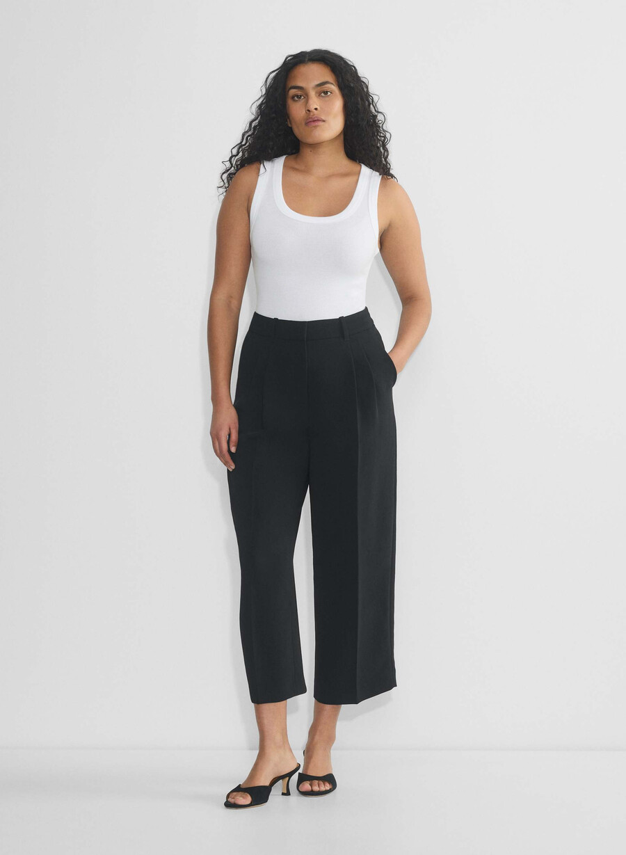 the effortless pant curve-fit cropped - crepette nero