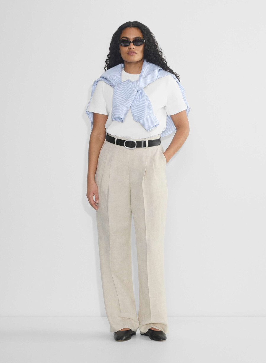 the effortless pant curve-fit - cruiselinen natural ecru