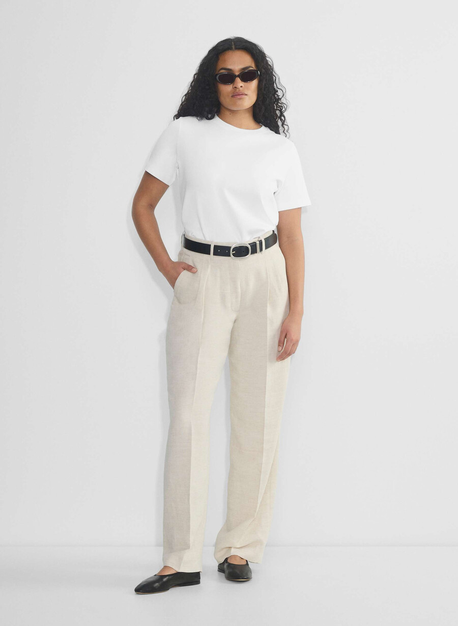 the effortless pant curve-fit - cruiselinen natural ecru