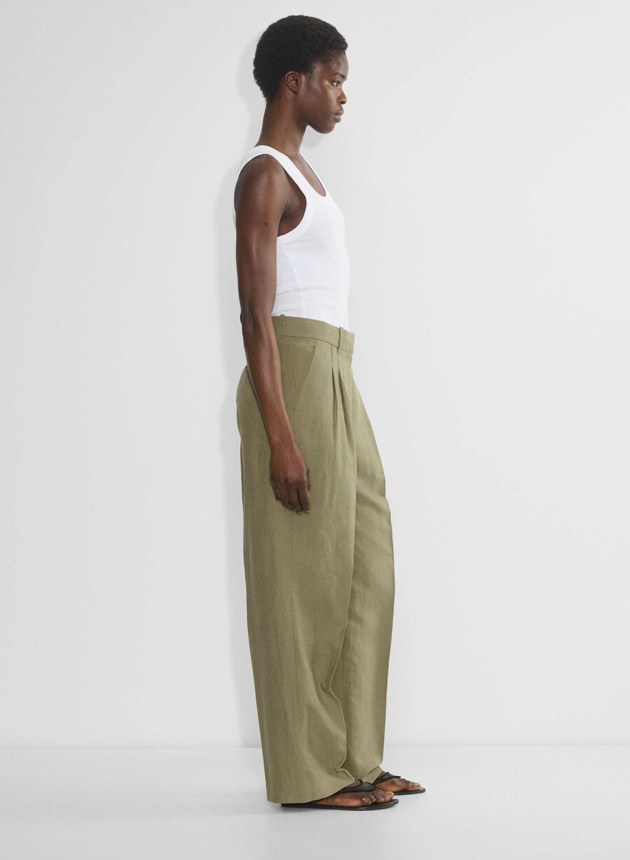 the effortless pant curve-fit - cruiselinen oliva secca