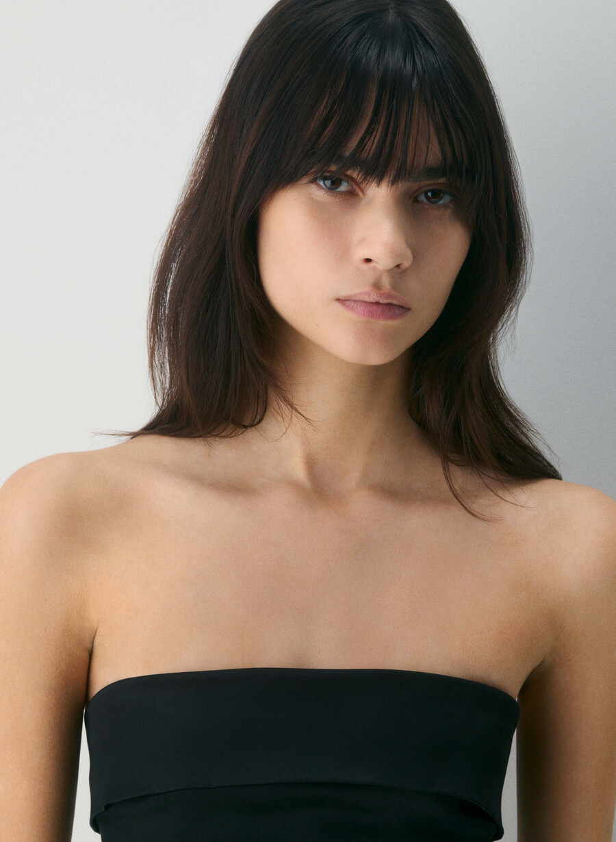 abito esclusivo in raso nero