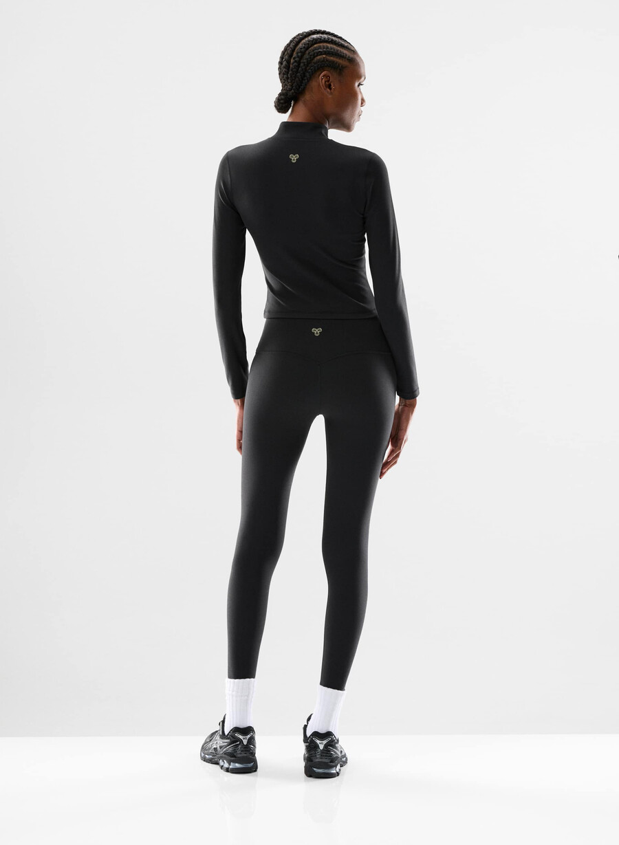 nuovo butter limit zip-up nero