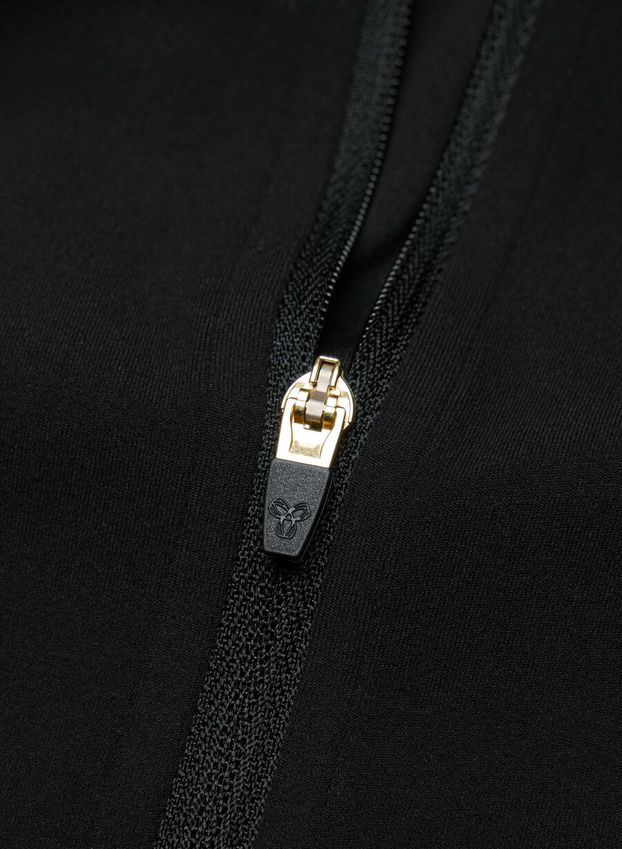nuovo butter limit zip-up nero