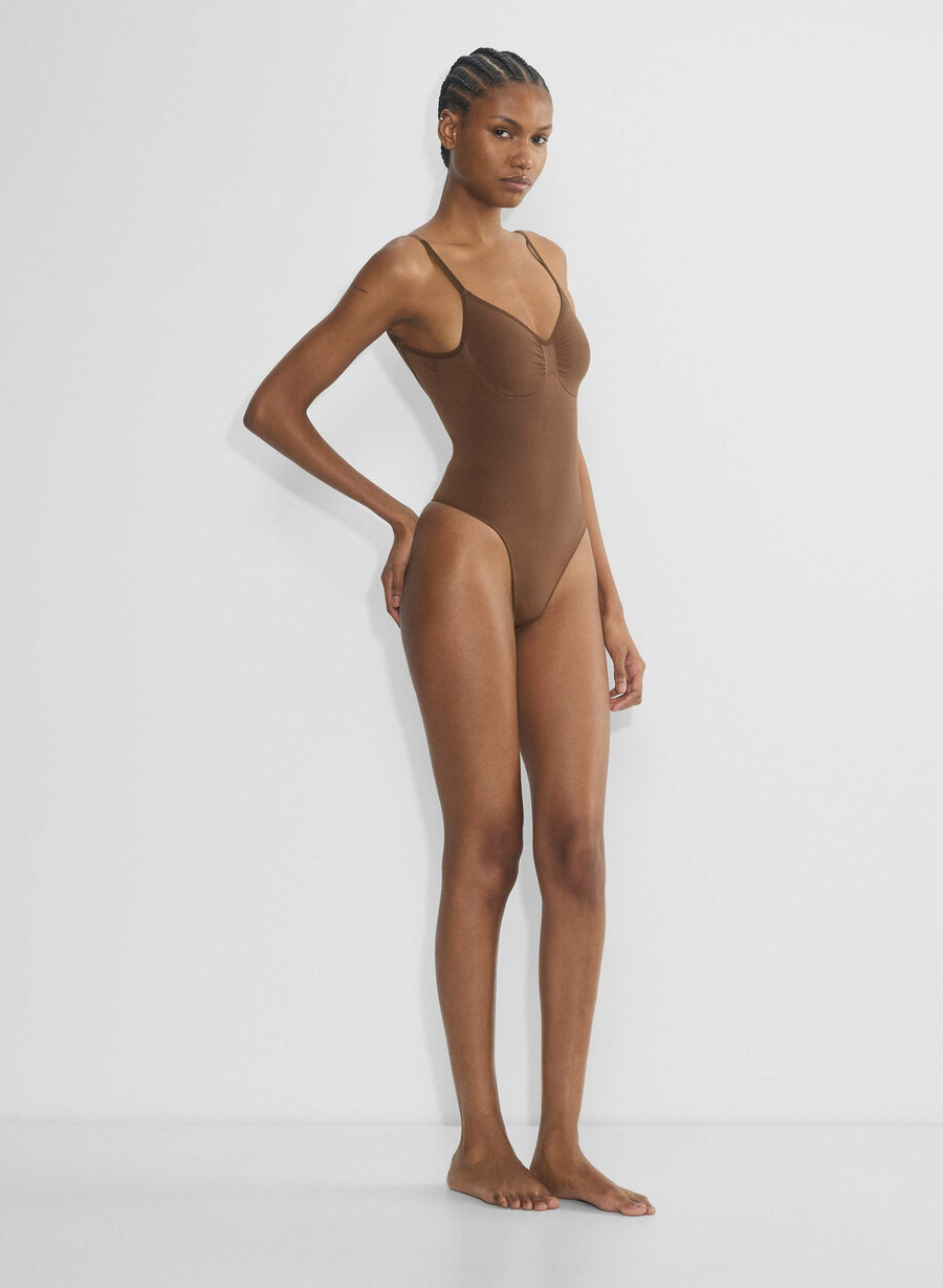 body perizoma con schiena bassa shapeenhance cocoa bean