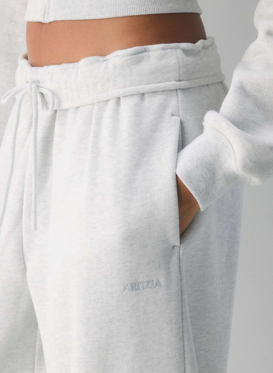 pantaloni da jogging larghi e ripiegabili in pile cozy sweatfleece heather cloud white