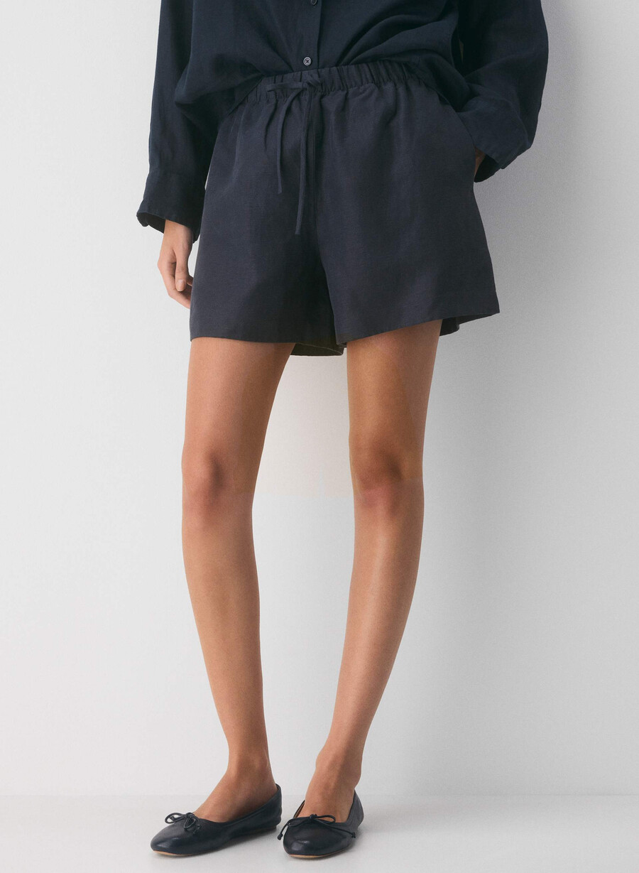 the lodge short mid-thigh - cruiselinen dark navy