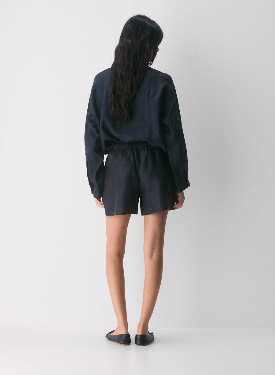 the lodge short mid-thigh - cruiselinen dark navy