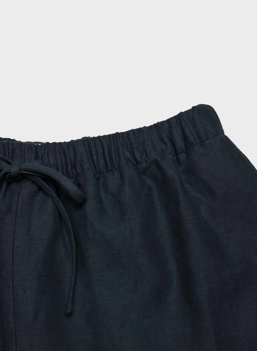 the lodge short mid-thigh - cruiselinen dark navy