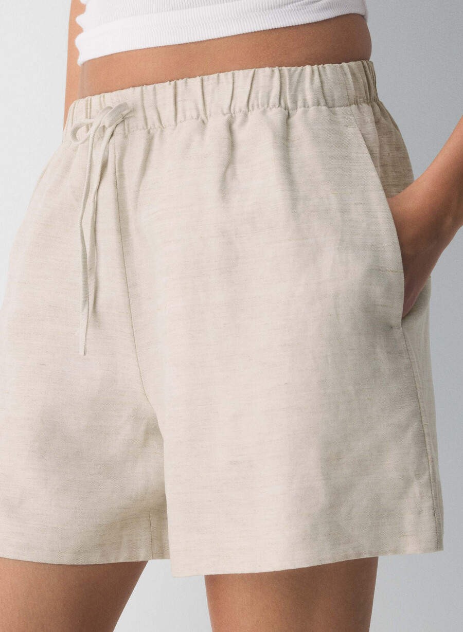 the lodge short mid-thigh - cruiselinen ecru non tinto