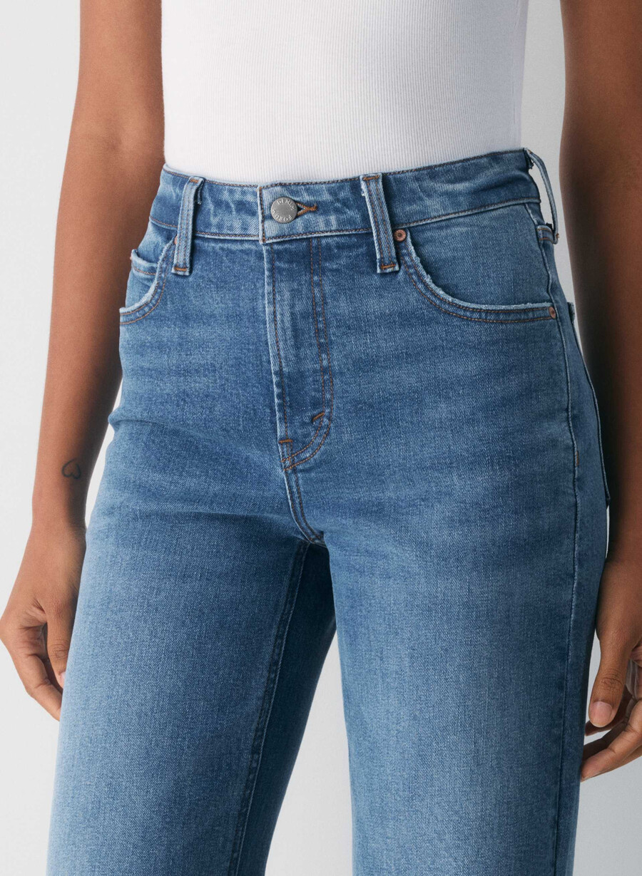 denim forum jeans larghi a vita alta strappati negli anni 90 5 anni kiss n tell bl