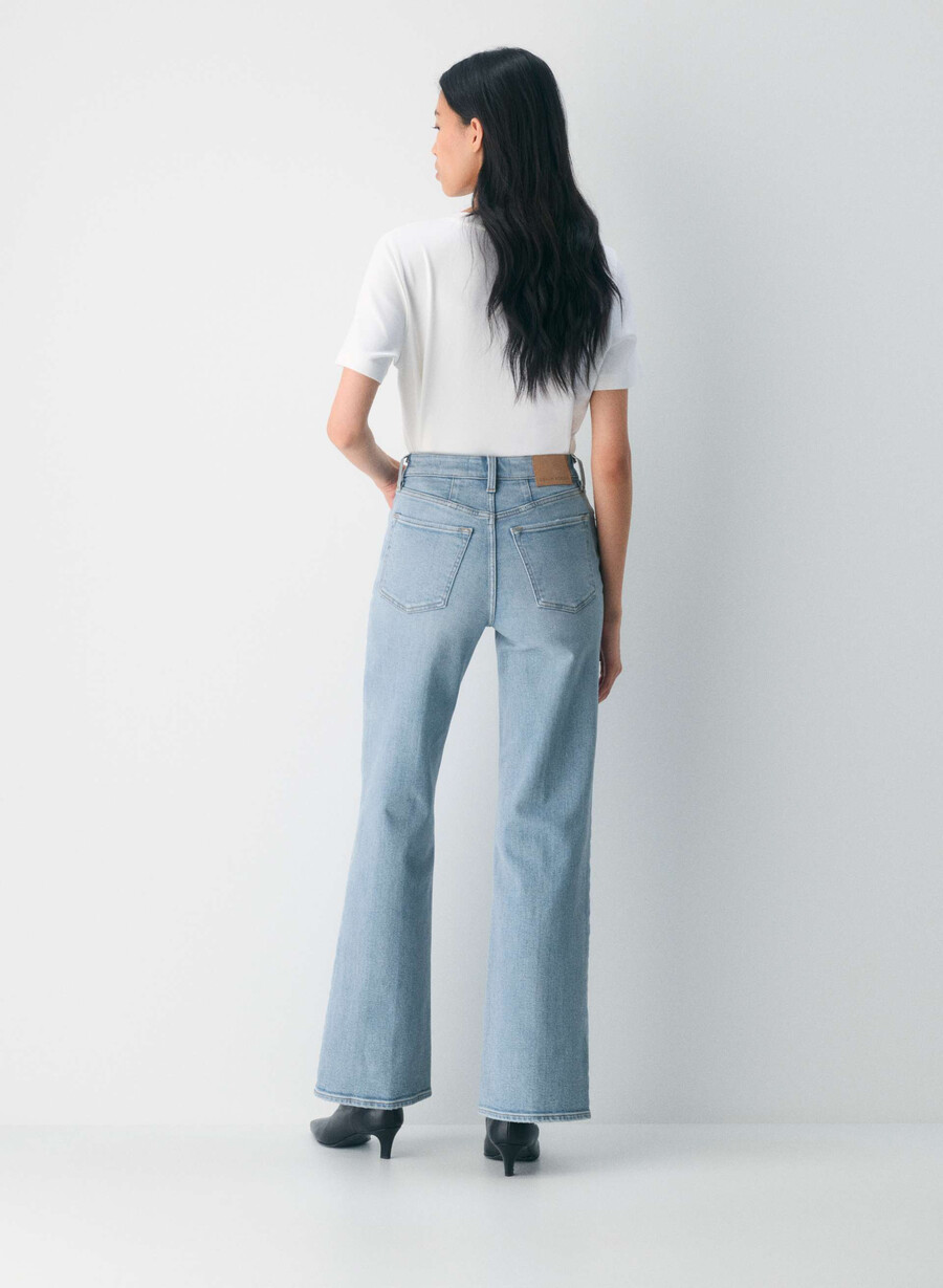 denim forum jeans larghi a vita alta strappati negli anni 90 7 anni bleu taboo