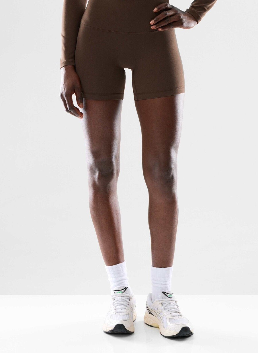 butter cheeky infinite hi-rise 5 short ricco marrone mocha
