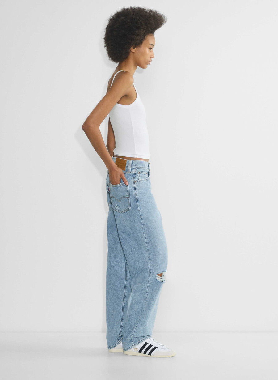 i jeans baggy da papà di levis hanno ricevuto il telegramma