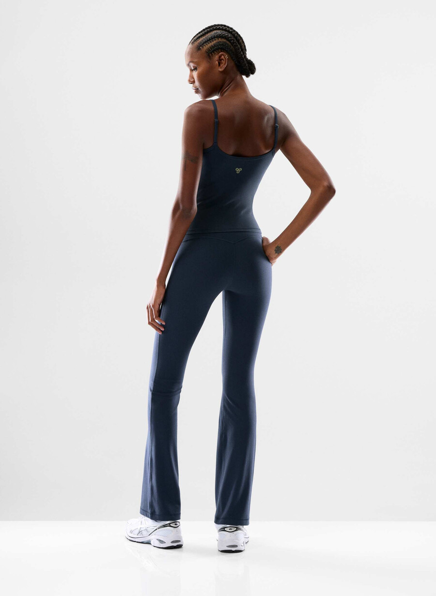 leggings butter cheeky hi-rise flare 32 admiral
