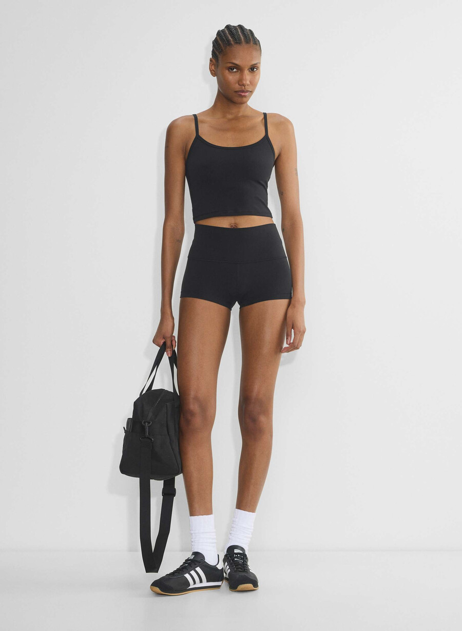 butter cheeky hi-rise 1.5 short nero