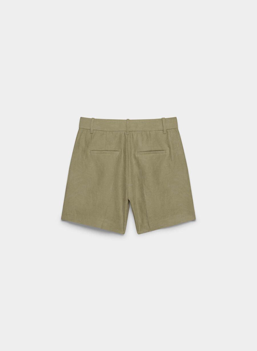 the effortless short curve-fit mid-thigh olive secche
