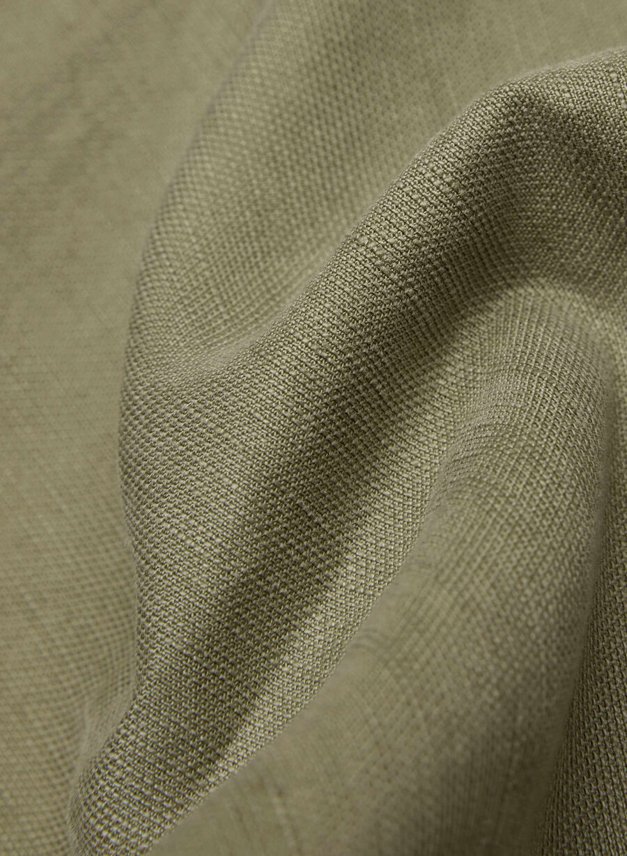 the effortless short curve-fit mid-thigh olive secche