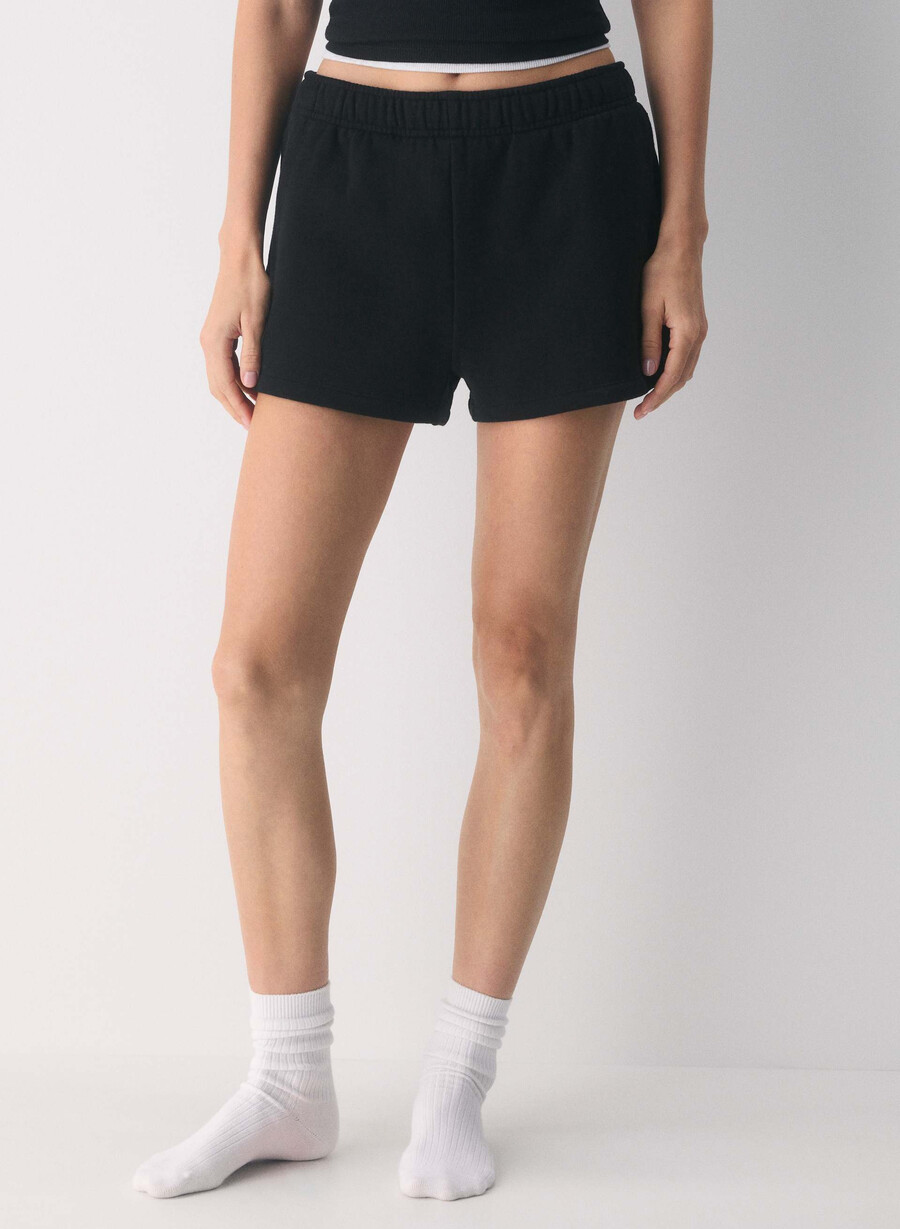 cozy sweatfleece mega hi-rise mini short nero