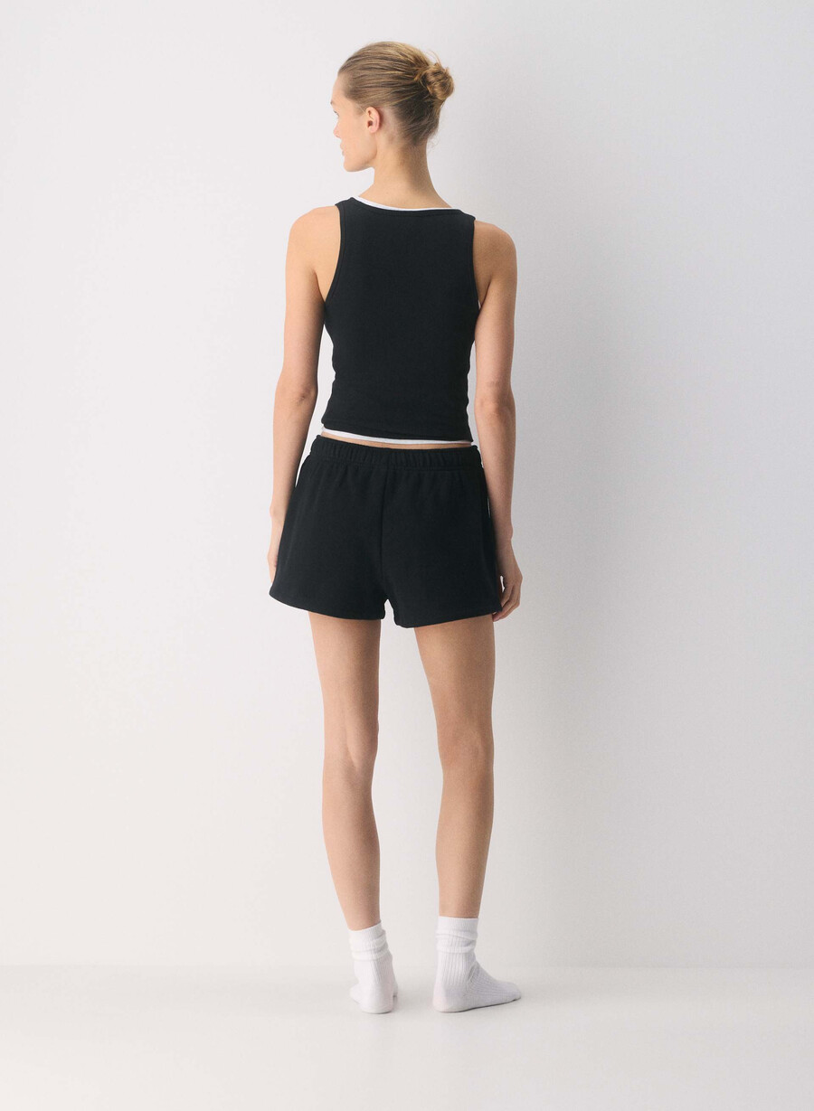 cozy sweatfleece mega hi-rise mini short nero