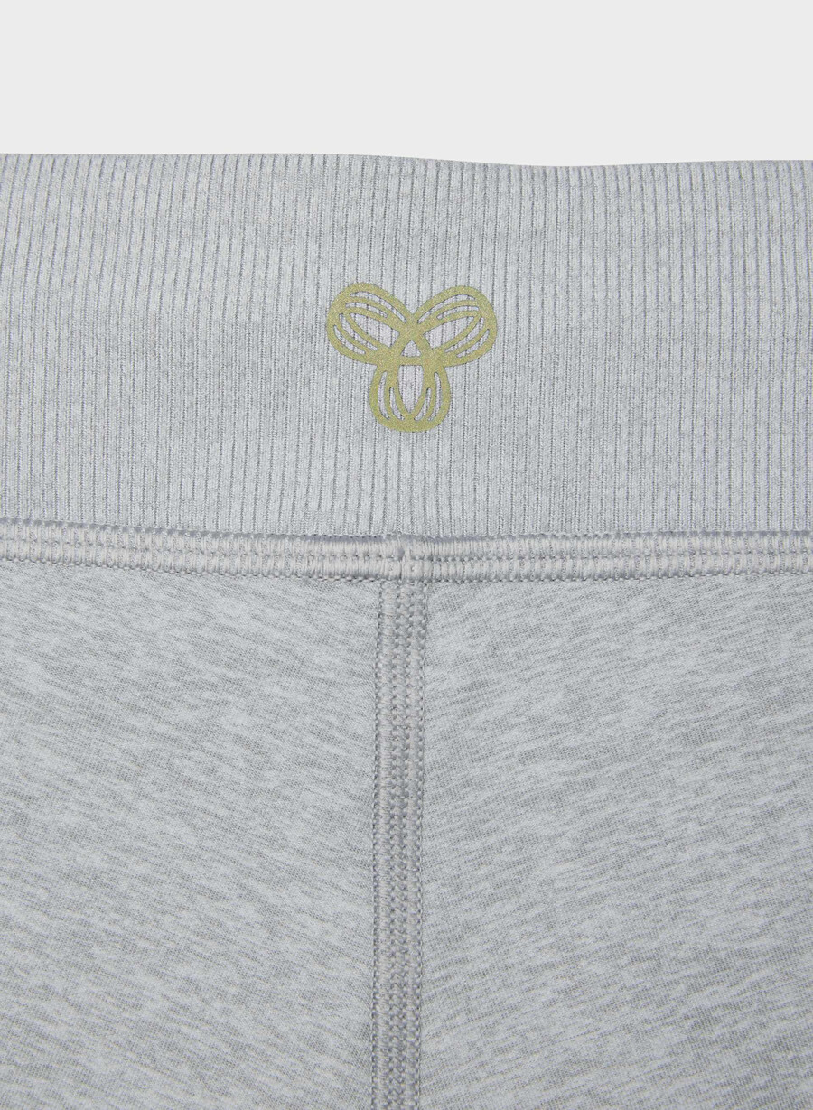 softwhip flawless hi-rise capri heather chrome