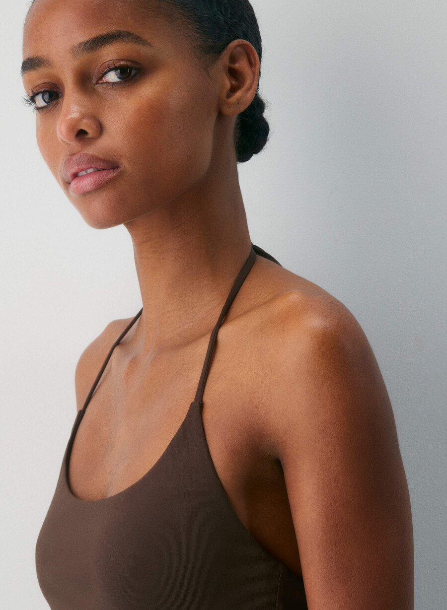 top con scollo allamericana originale contour grace marrone mocha intenso