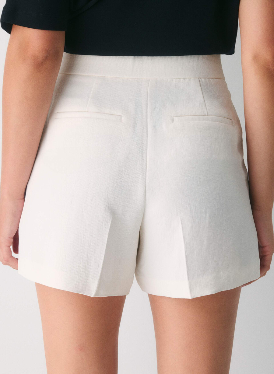 the limitless short curve-fit mid-thigh - crepette light birch