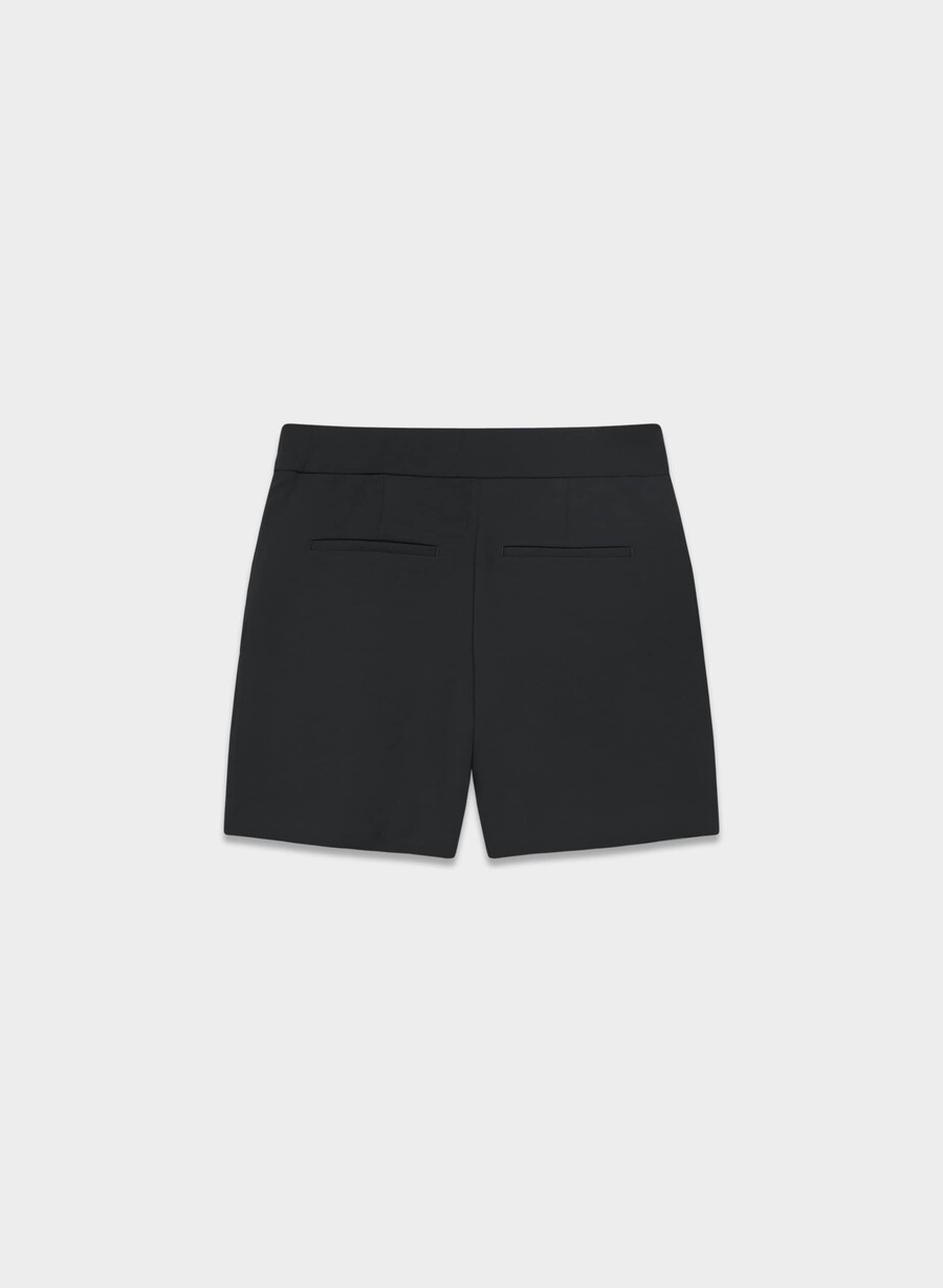 the limitless short curve-fit mid-thigh - crepette nero