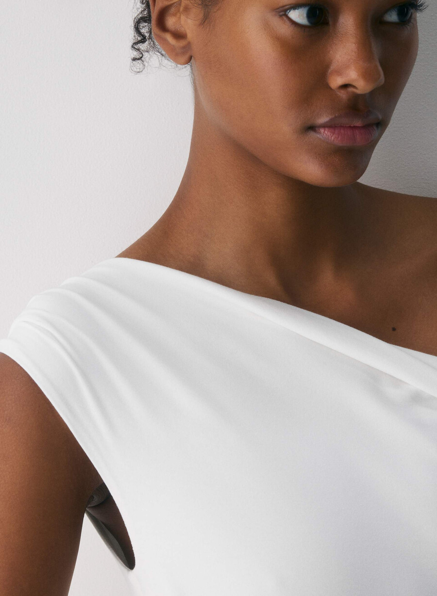 top casual contour ravish bianco
