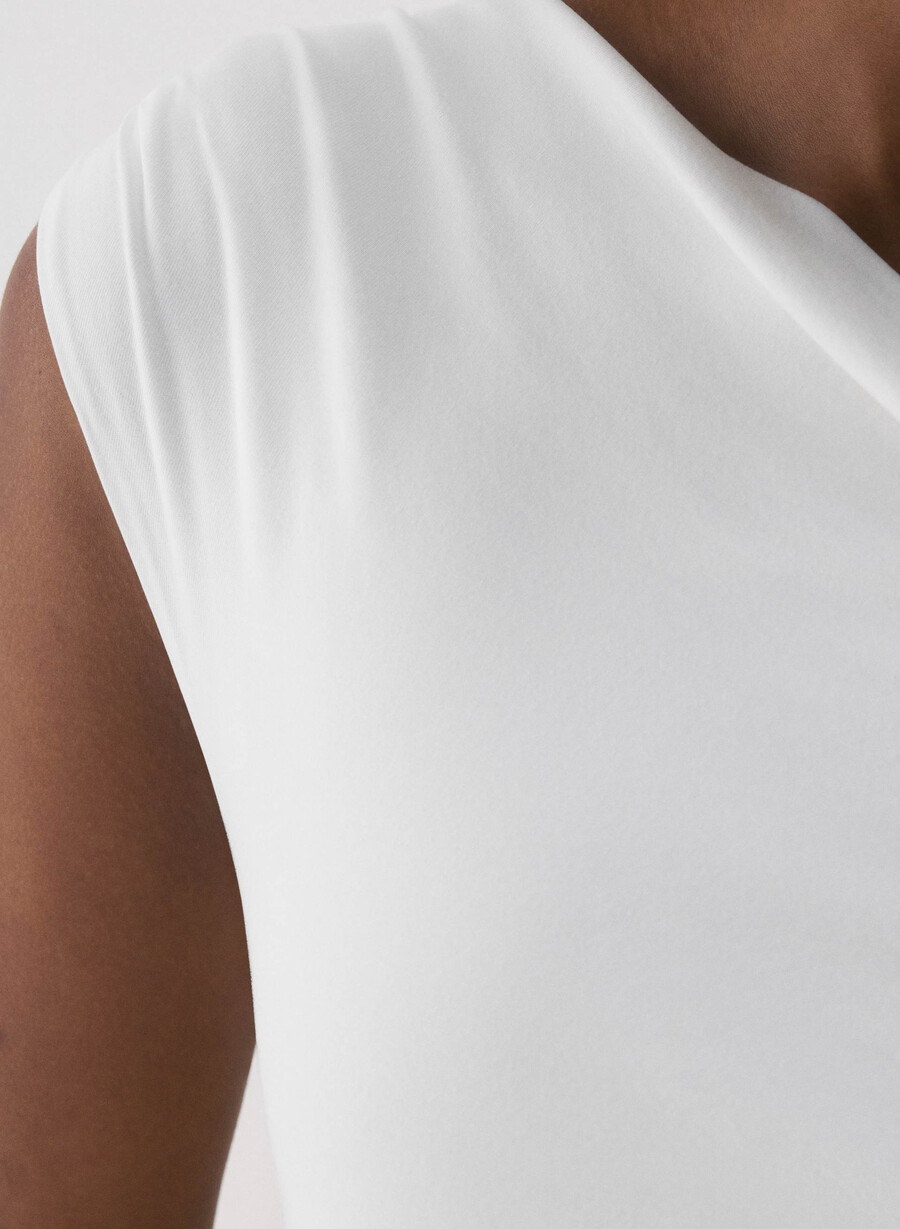 top casual contour ravish bianco