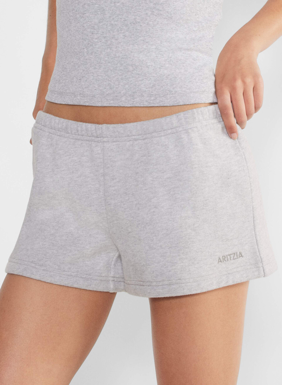 mini shorts boyfriend a vita bassa in felpa comoda admiral