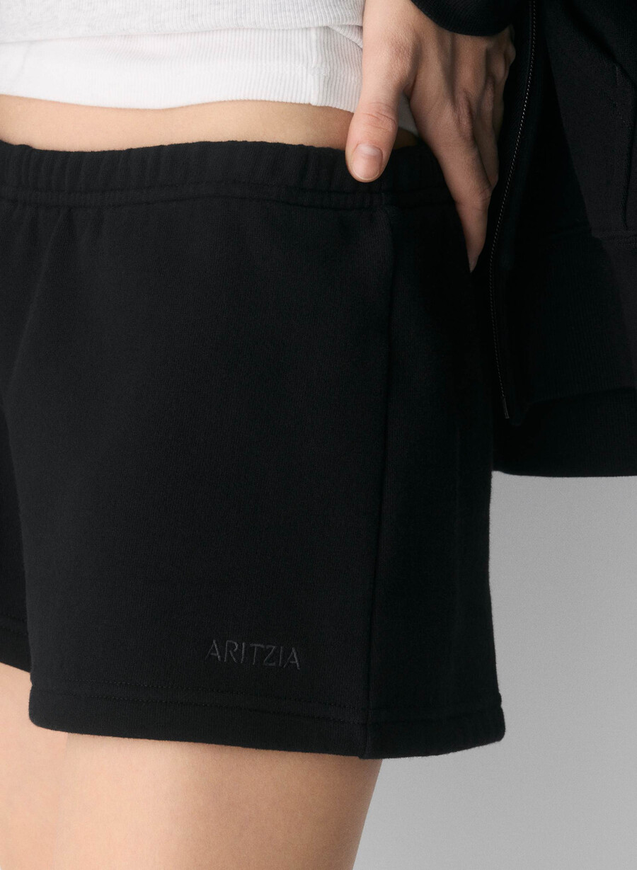 cozy sweatfleece boyfriend mini short a vita bassa nero