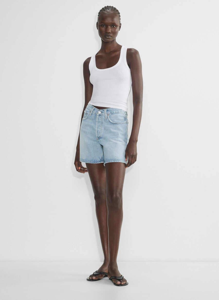 pantaloncini corti agolde con vita a v backbeat