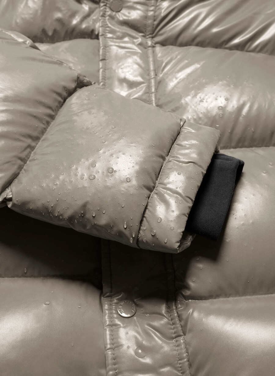 the super puff long - taupe moderno hi-gloss