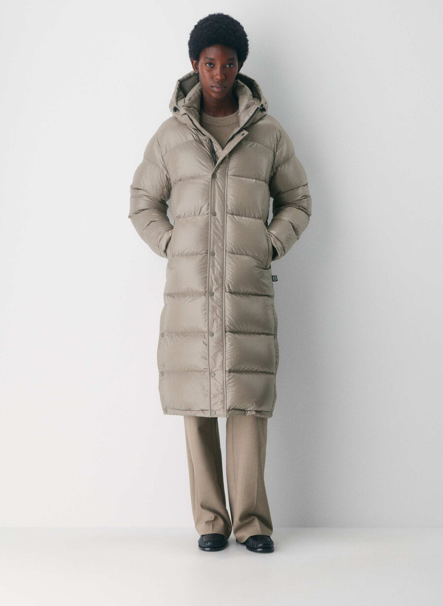 the super puff long - taupe moderno hi-gloss