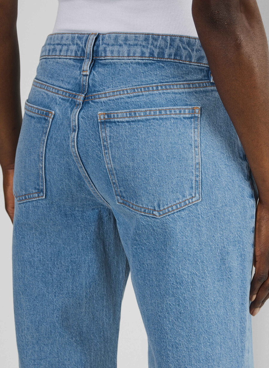 denim forum salma curve-fit super lo-rise baggy jean no-stress azzurro chiaro