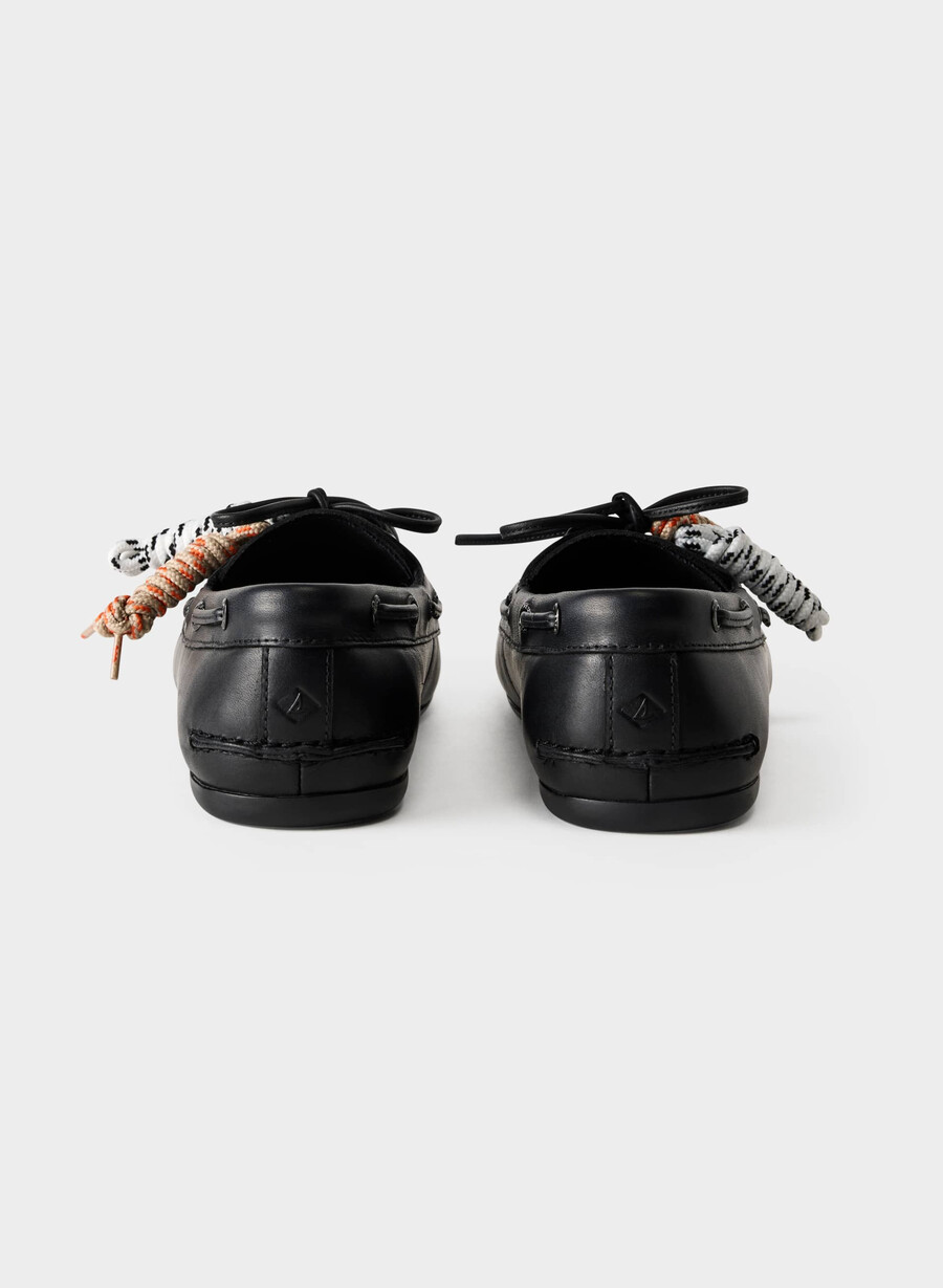 sperry x aritzia slim boat shoe - pelle liscia nera