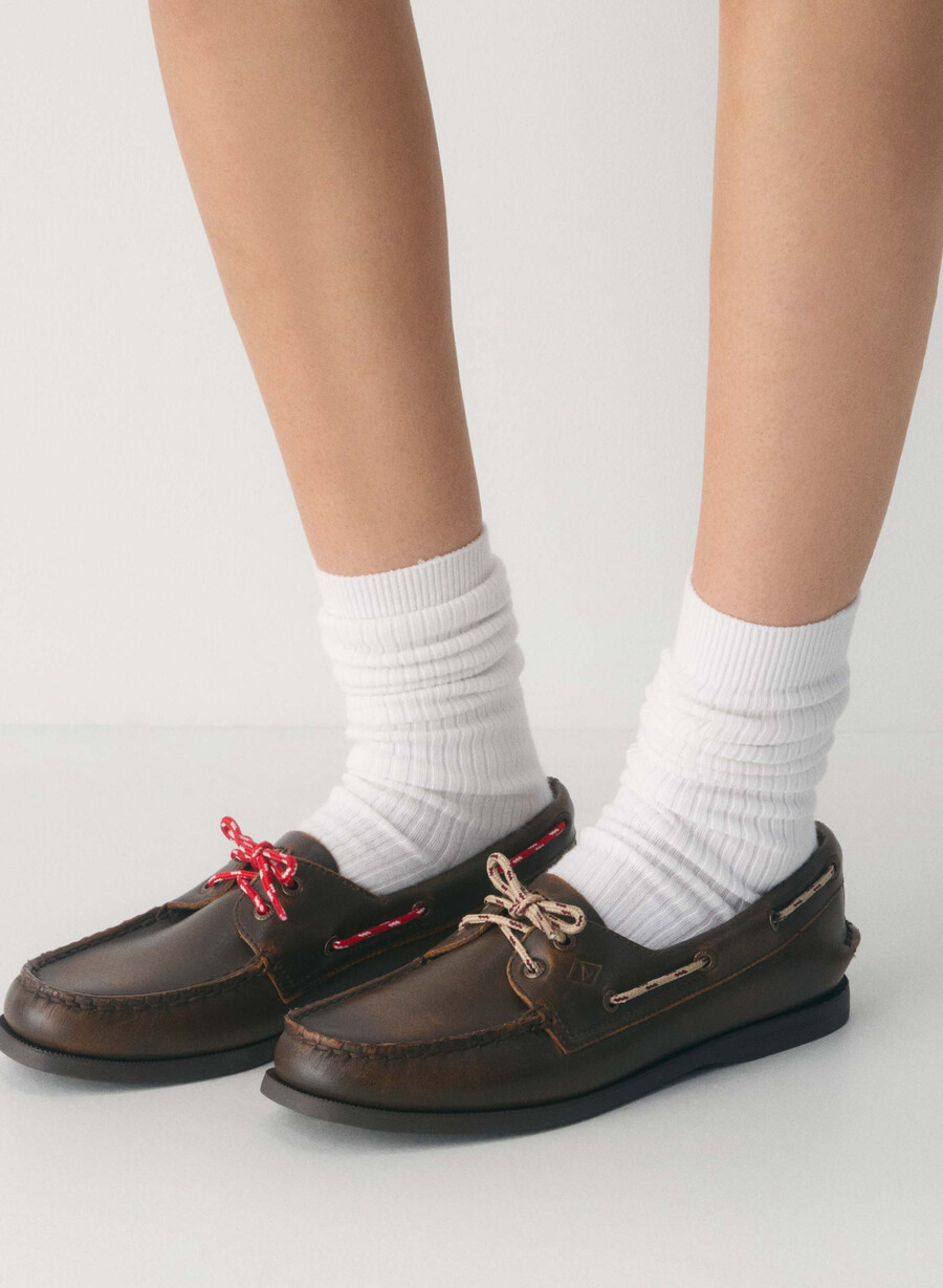 scarpe da barca sperry x aritzia ao - pelle liscia distressed rch mc brn