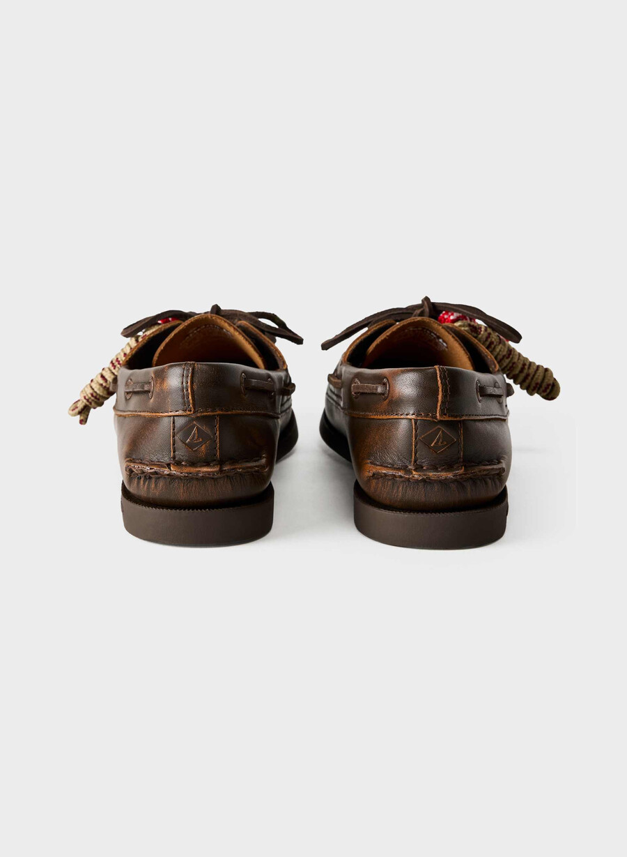 scarpe da barca sperry x aritzia ao - pelle liscia distressed rch mc brn