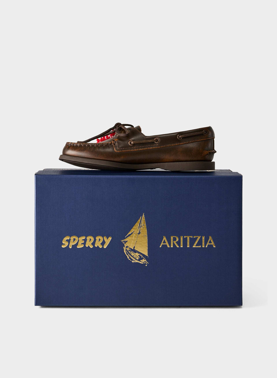 scarpe da barca sperry x aritzia ao - pelle liscia distressed rch mc brn