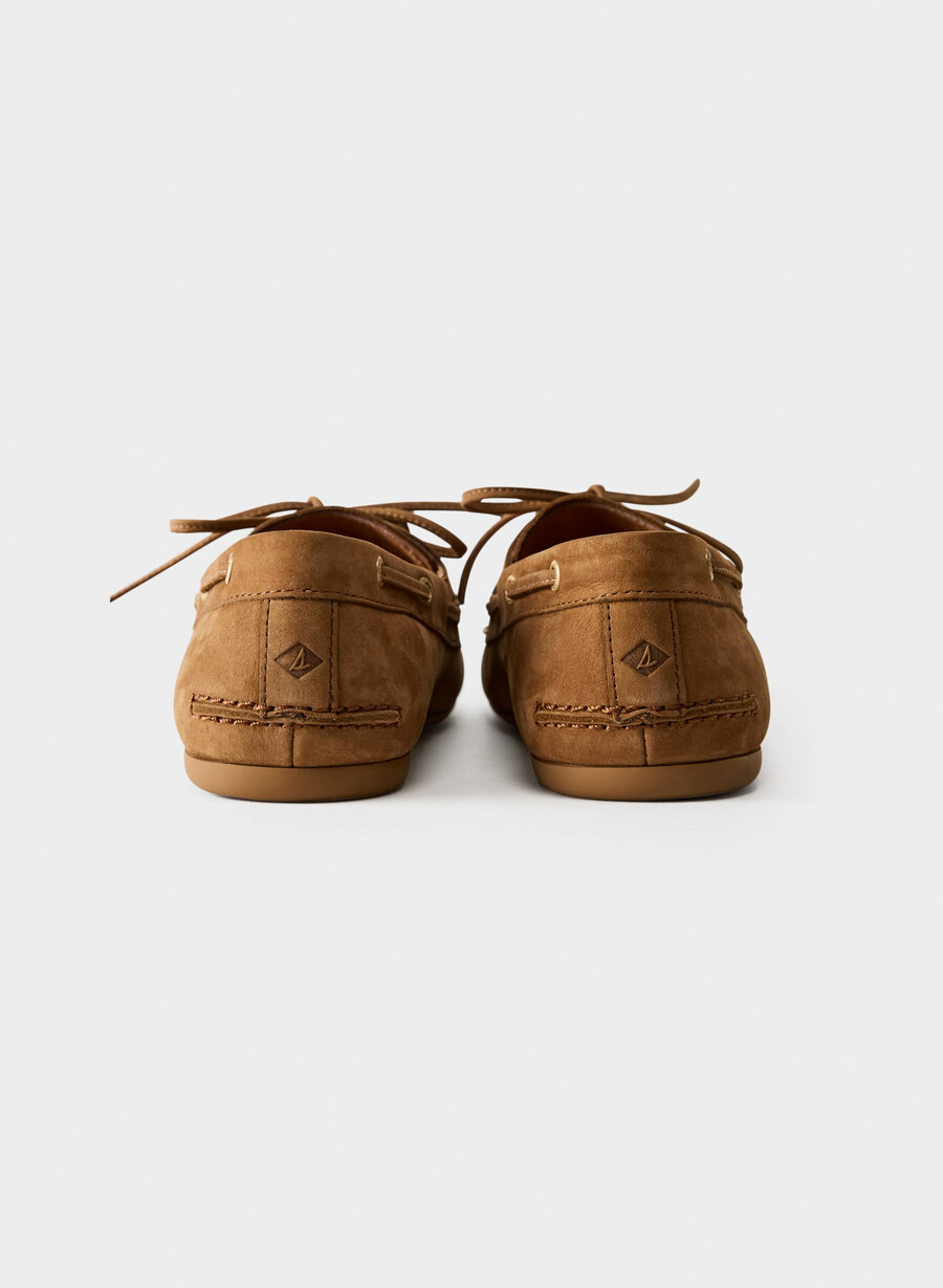 sperry x aritzia slim boat shoe - pelle nabuk galley brown