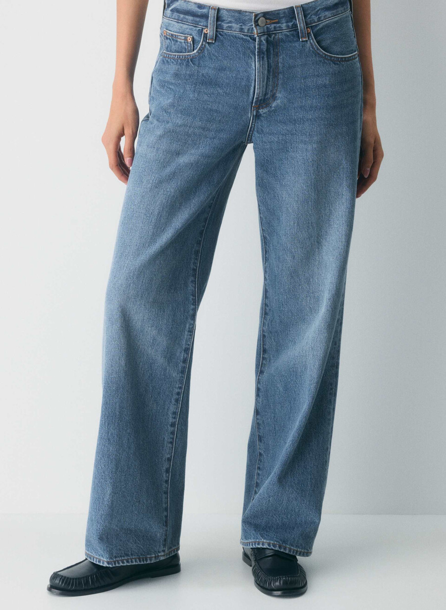 denim forum the farrah lo-rise wide jean 5 yrs kiss n tell bl