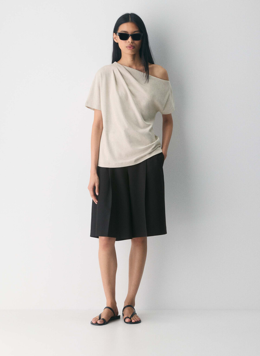 top in cotone interlock con scritta heather ecru