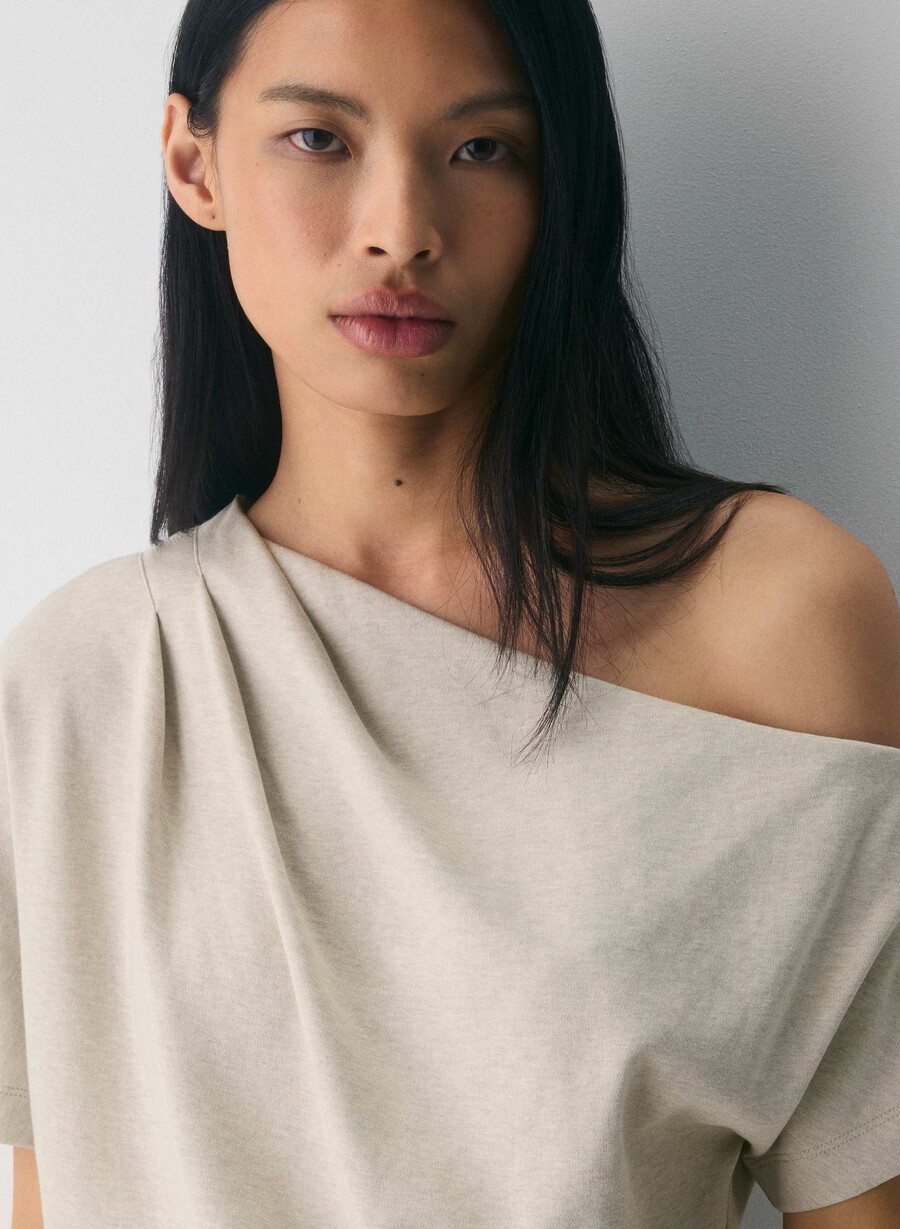 top in cotone interlock con scritta heather ecru