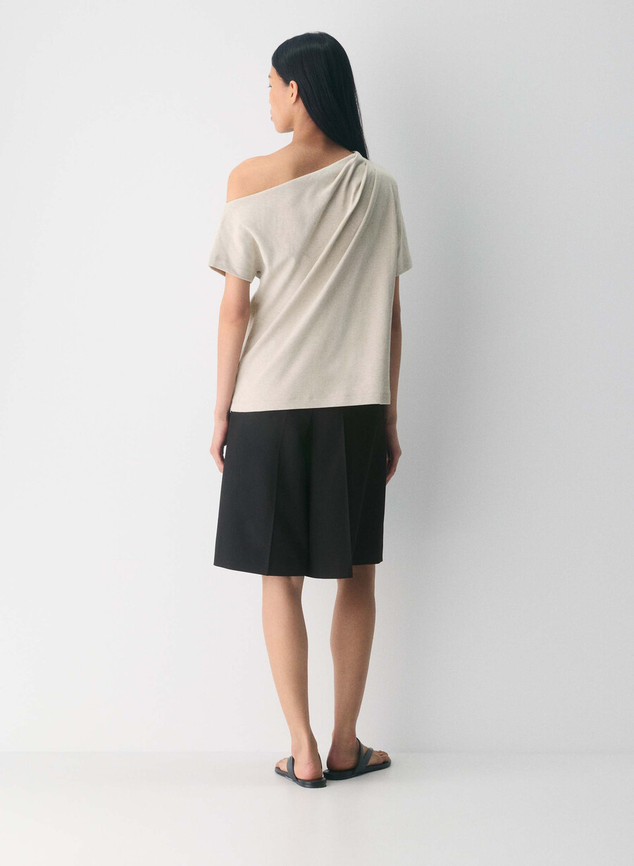 top in cotone interlock con scritta heather ecru