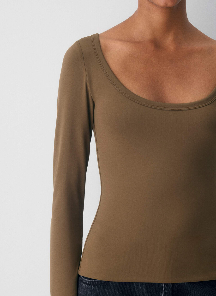 original contour archer longsleeve cello brown