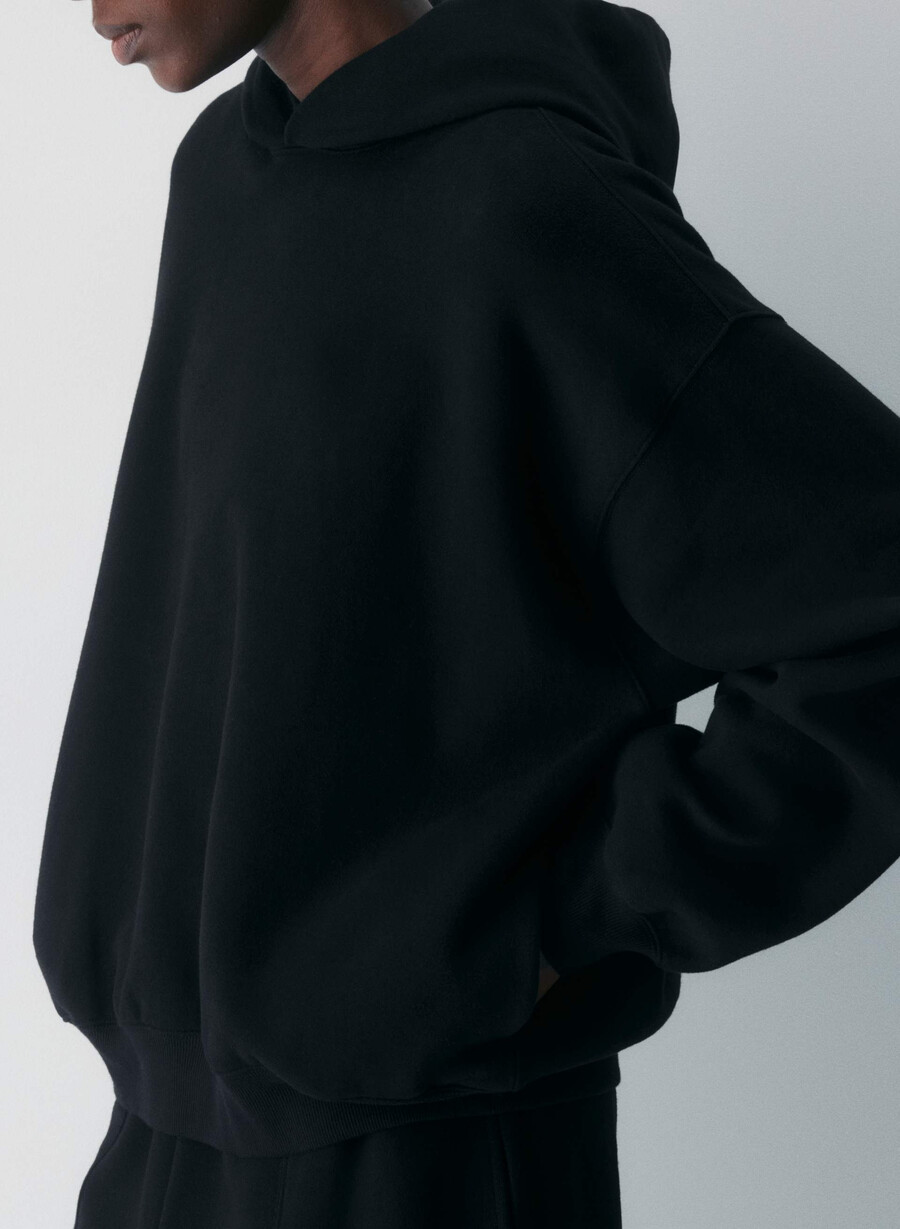 felpa con cappuccio cozy sweatfleece mega nera