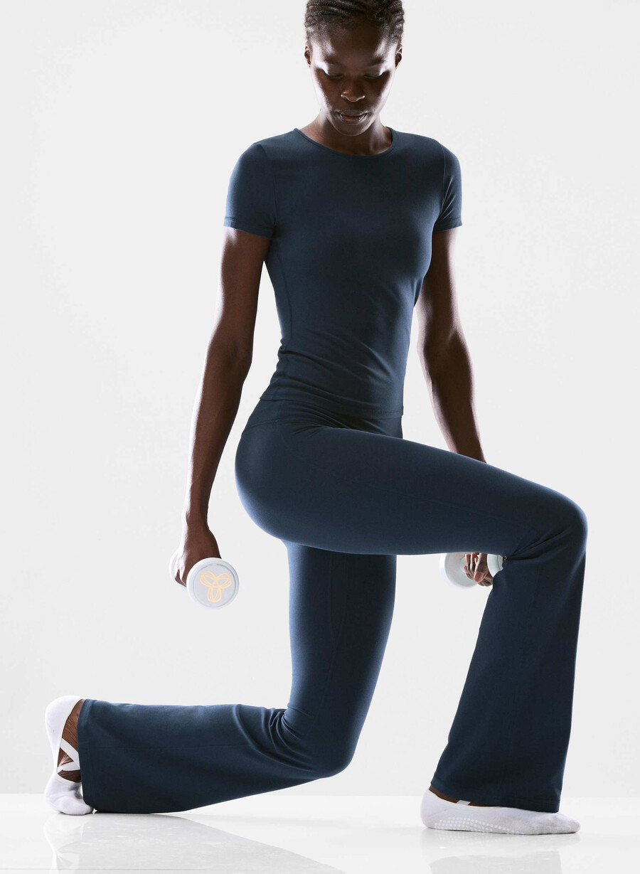 butter cheeky infinite hi flare 32 legging admiral
