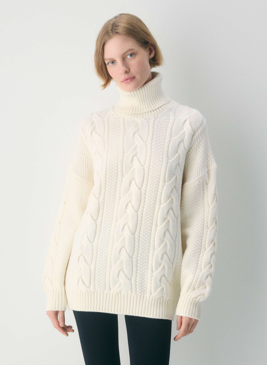 dolcevita in lana merino heritage knit whisper white