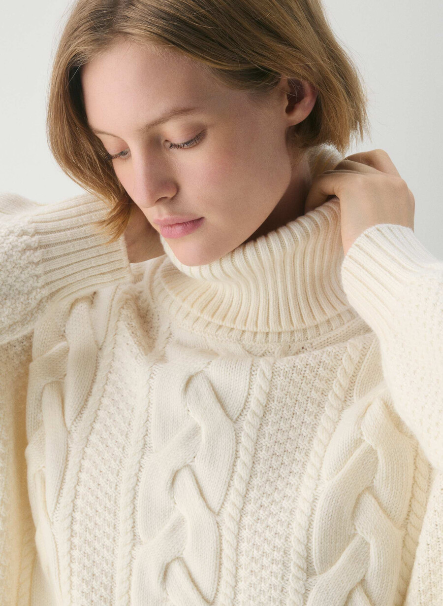 dolcevita in lana merino heritage knit whisper white